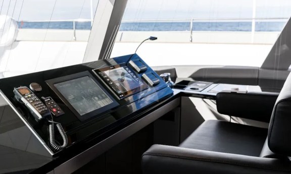 Nav station