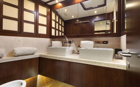 Owner suite