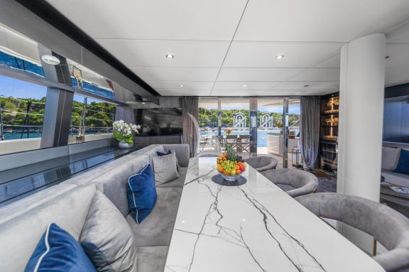 Image of MR.SI yacht #17