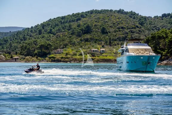 PHANTOM jet ski sprint