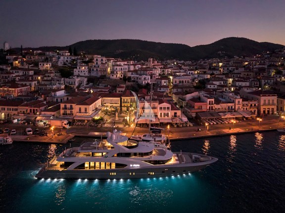 Image of LA PELLEGRINA 1 yacht #82