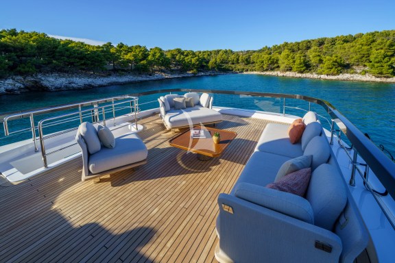 Flybridge
