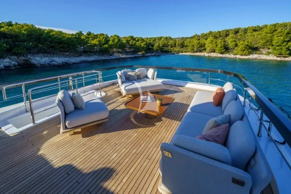 Flybridge