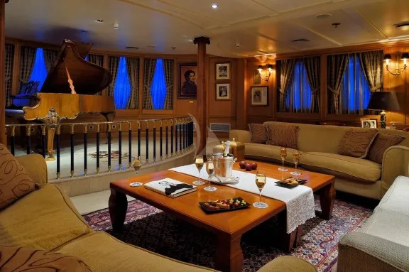Callas Lounge