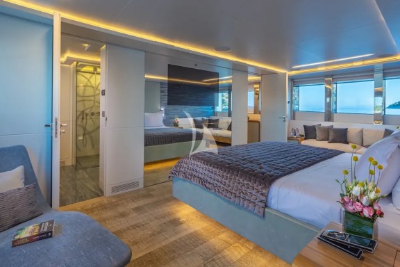 Master cabin III
