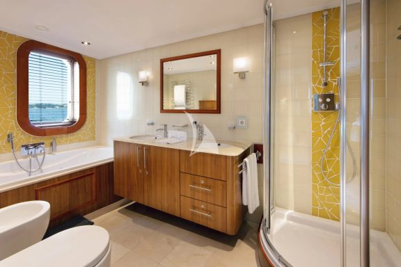 MASTER BATHROOM 1
