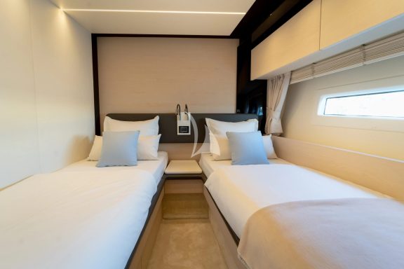 MINEIRA Twin cabin