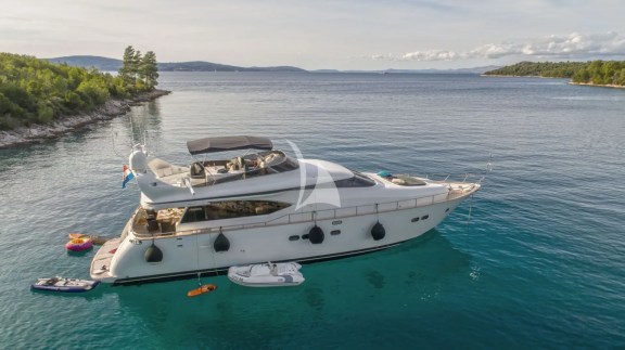 Image of JANTAR yacht #22