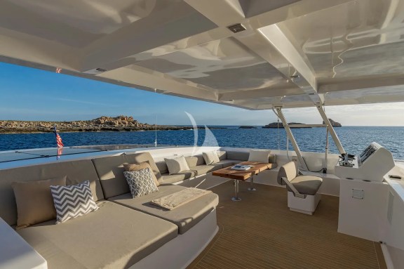 Flybridge