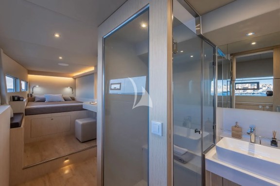 Image of SILENT DREAM yacht #35