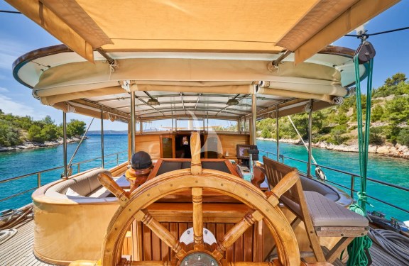 Image of LIBRA yacht #7
