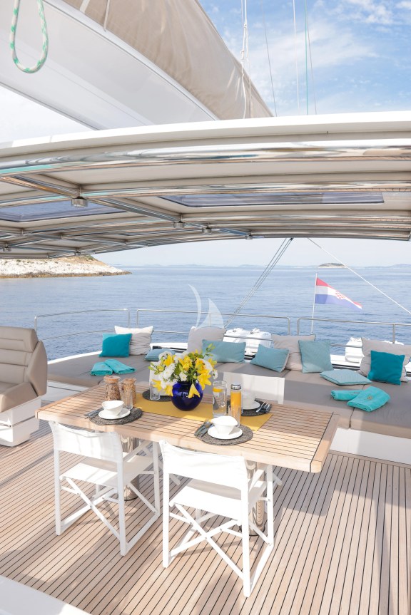 Flybridge