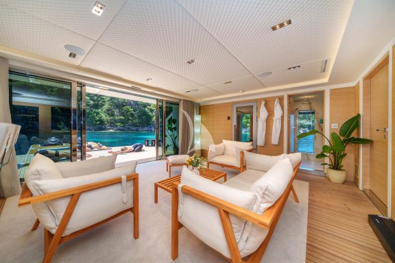 Image of Renata yacht #127