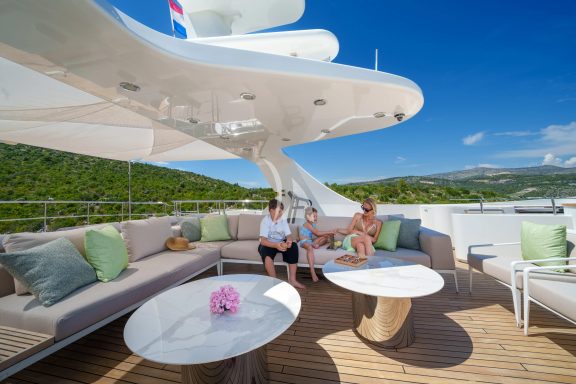 Sun deck