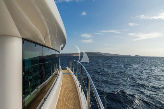 Image of SILENT DREAM yacht #13