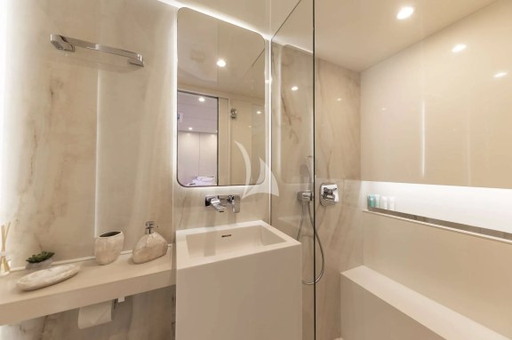 Double cabin ensuite