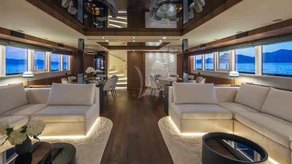 Image of BLACK SWAN yacht #5