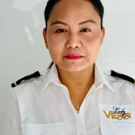 Crew of LADY VERA|Taniela Charemine — Stewardess