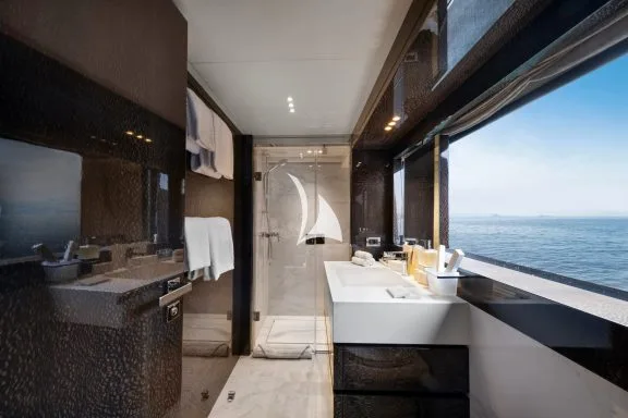 Twin Cabin Ensuite