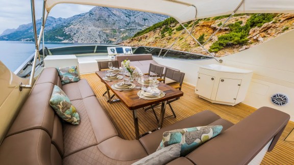 Image of KARISMA yacht #18