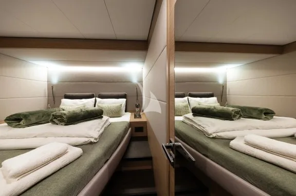 Image of LADY M yacht #8