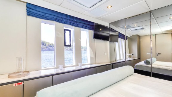 VIP cabin