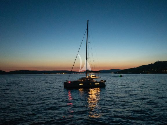 Image of ARTISAN yacht #6