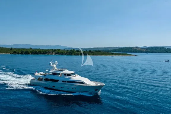 Image of KLOBUK yacht #3