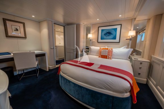 VIP Cabin