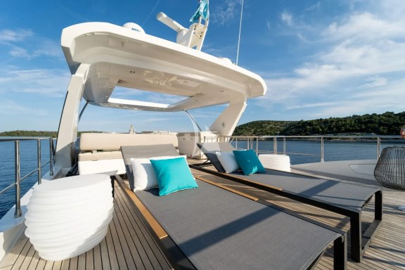 MINEIRA sunbeds
