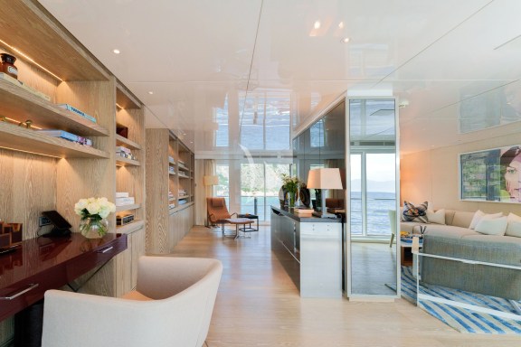 Upper salon