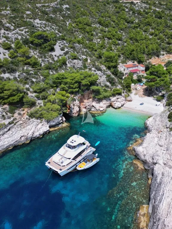 Image of By My Side yacht #3