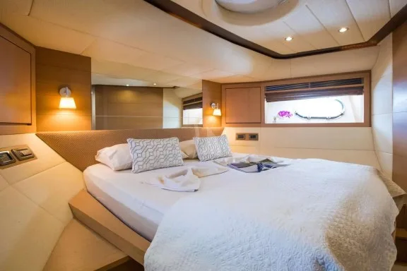 Image of SALT yacht #10