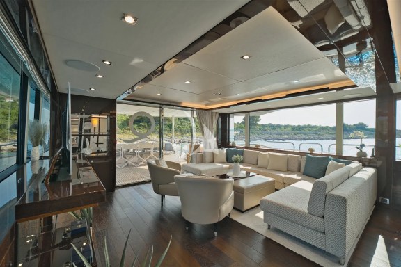 Image of QUANTUM yacht #32
