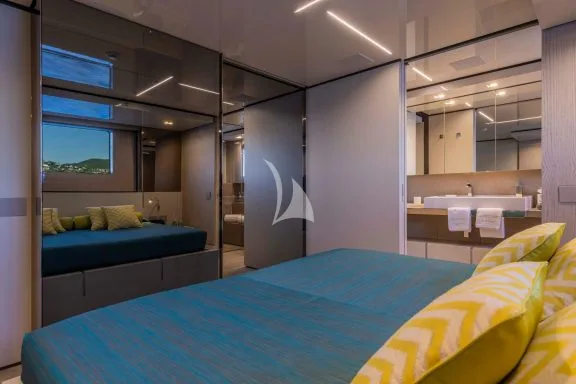 Double cabin 2