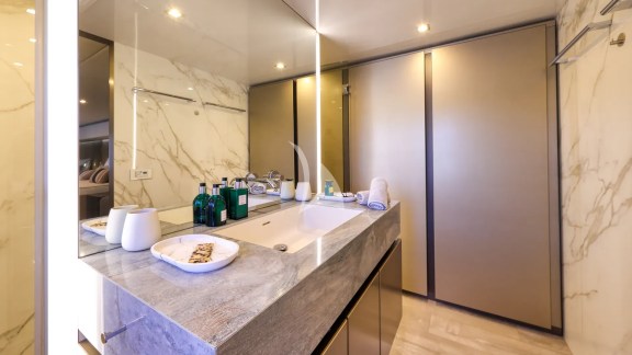 Master ensuite