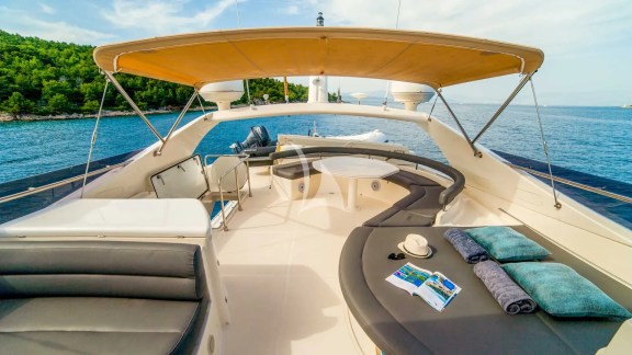 Flybridge view