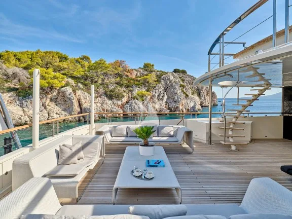 Image of LA PELLEGRINA 1 yacht #37