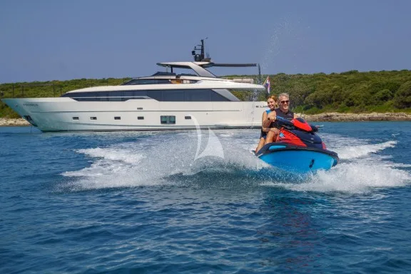 Image of PRIMUS yacht #30