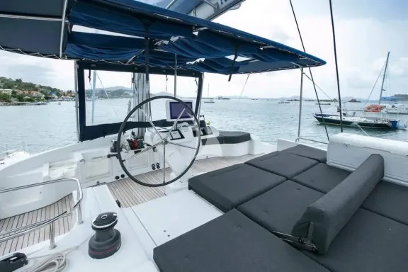 Flybridge