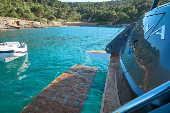 M-Y Aglaya Hydraulic Stern Platform