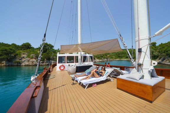 Image of GREEN RAY yacht #28