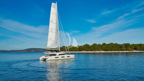 Image of AMADA MIA yacht #7