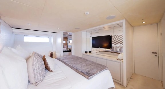 Image of ZULU 3 yacht #20