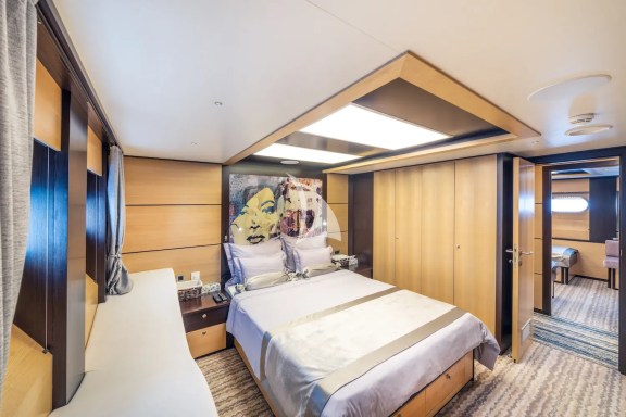 Image of NAVILUX yacht #35