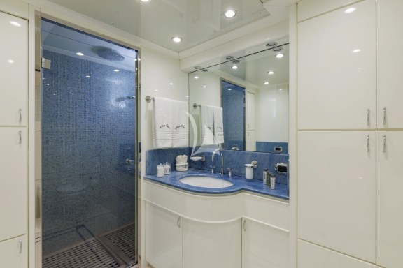 Twin bathroom