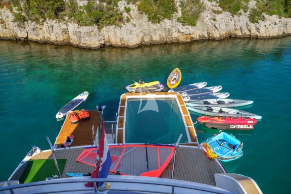 Image of ARGO yacht #52