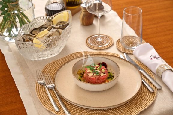 Nika One Summer menu