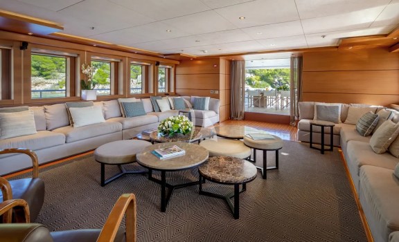 Image of Zaliv III yacht #7