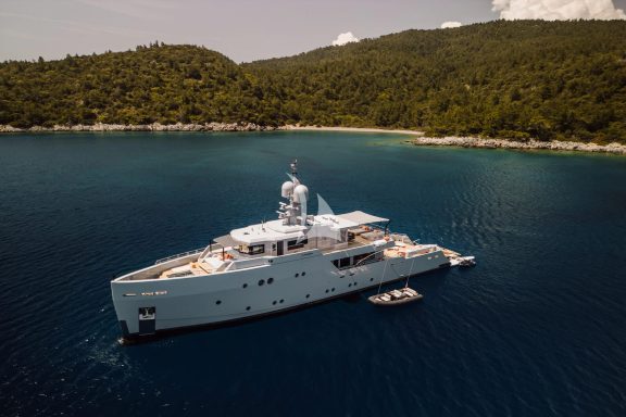 Carmen Exterior